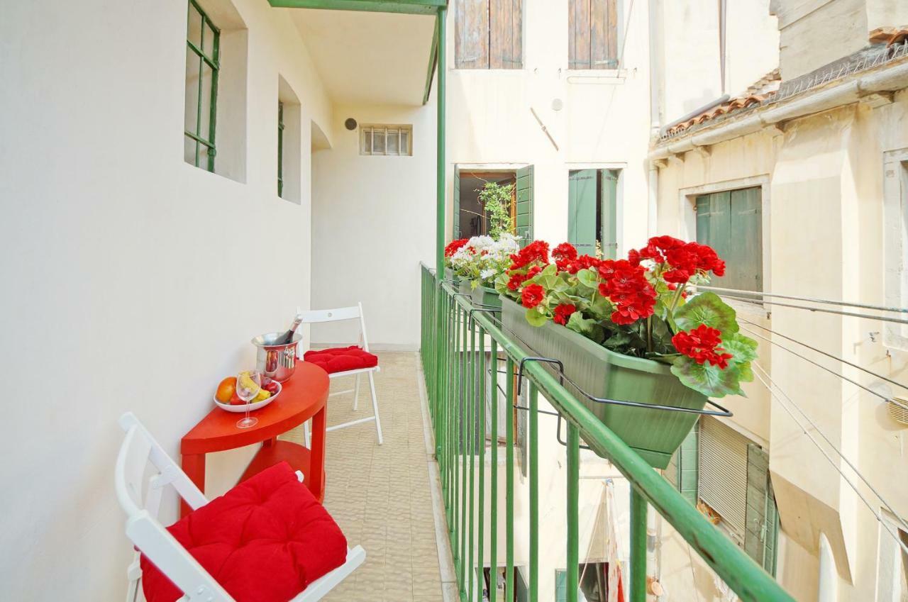Calle Dei Fabbri Apartment Venecia Exterior foto